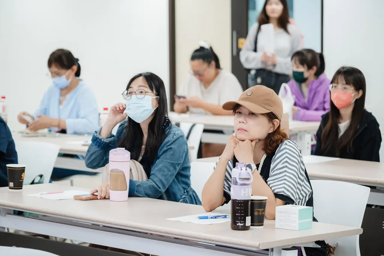 台灣皮膚科技教育學會 115年衛教人員繼續教育護理講座 09