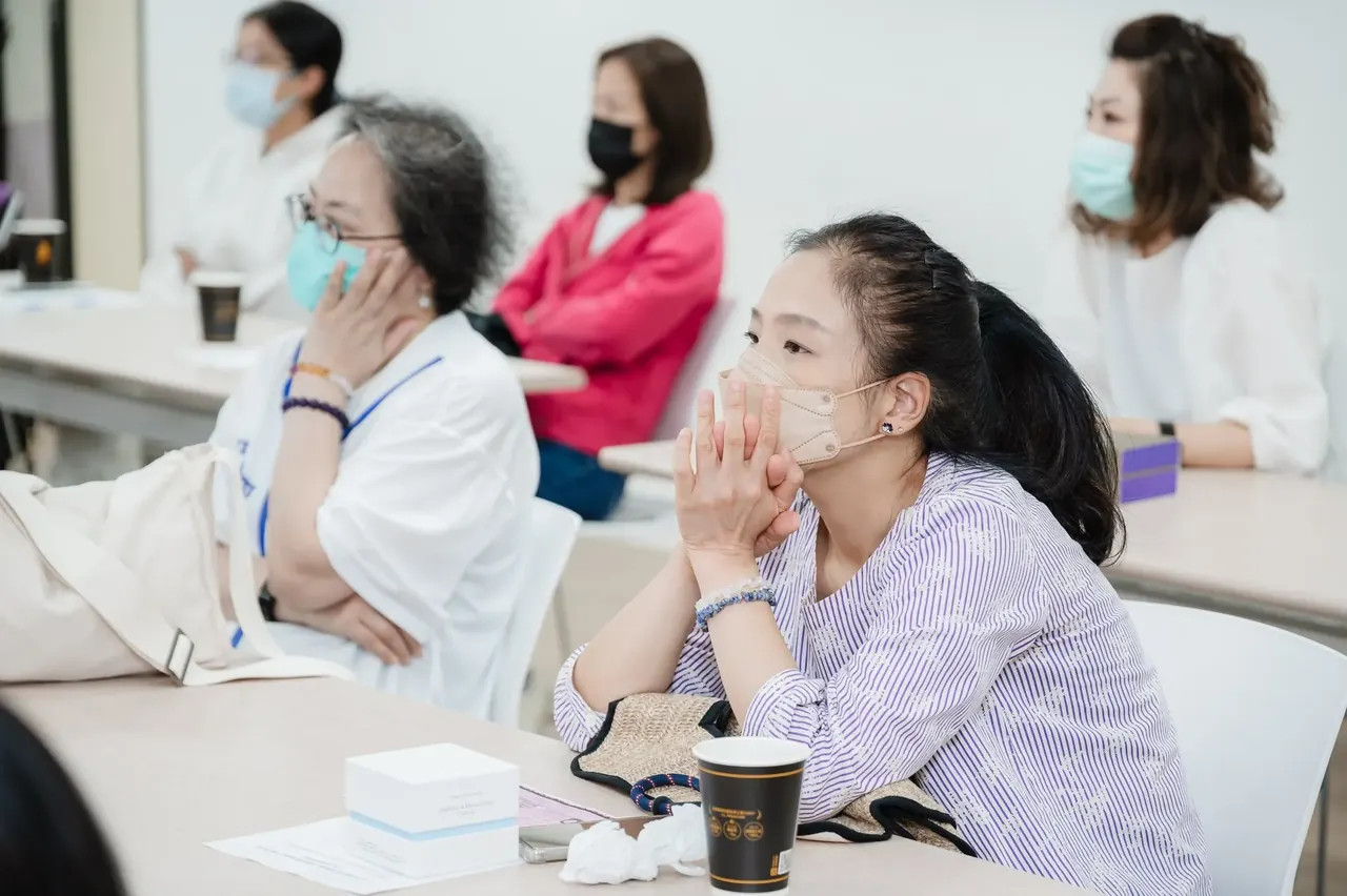 台灣皮膚科技教育學會 115年衛教人員繼續教育護理講座 12