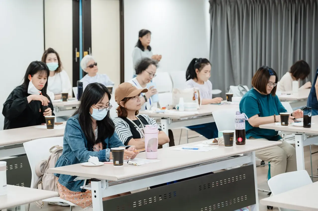 台灣皮膚科技教育學會 115年衛教人員繼續教育護理講座 40